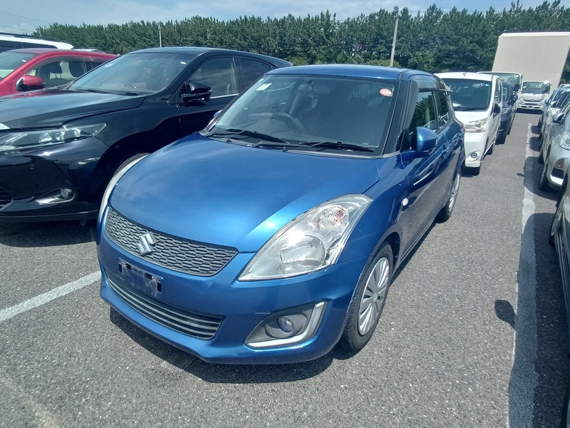 SUZUKI SWIFT