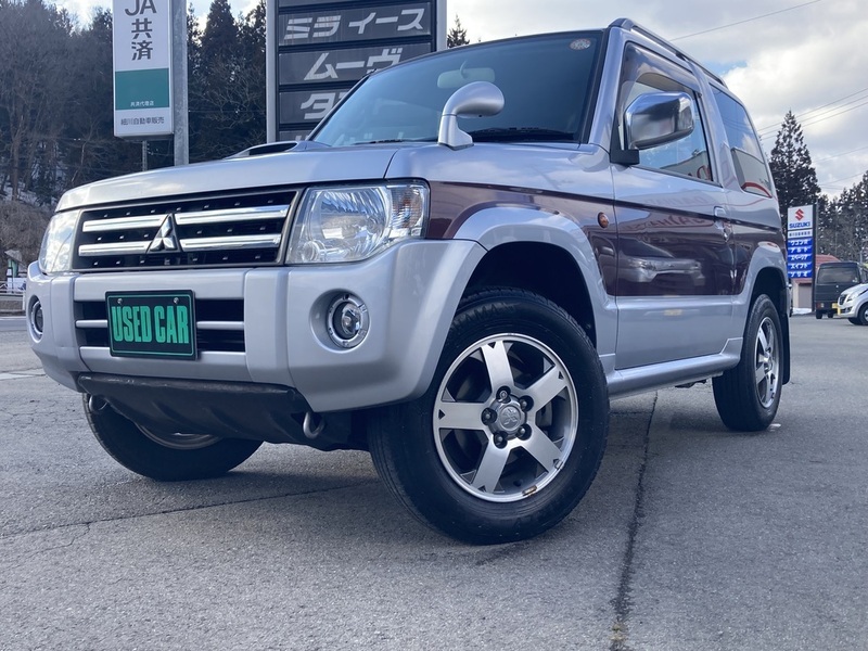 MITSUBISHI PAJERO MINI