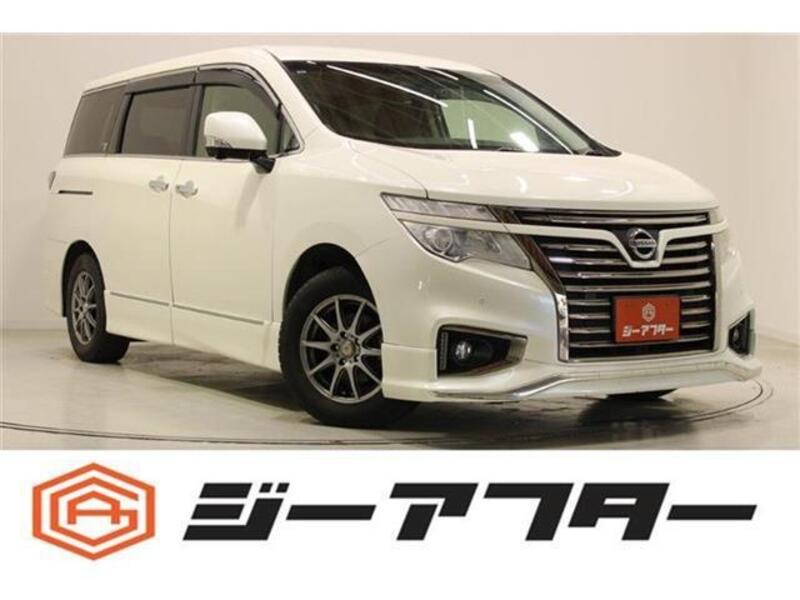 NISSAN ELGRAND