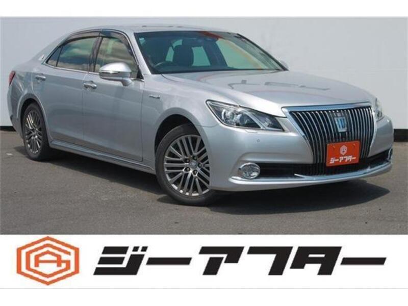 TOYOTA CROWN MAJESTA
