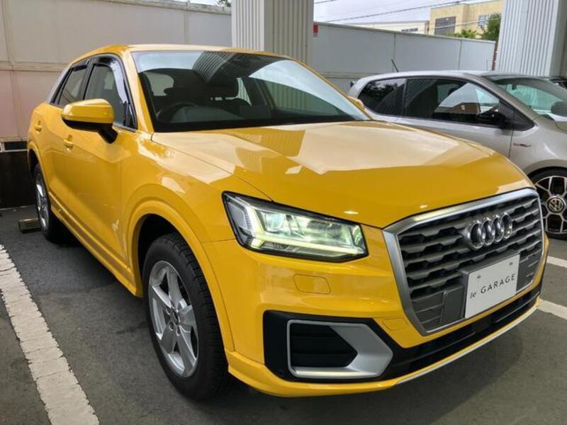 AUDI Q2
