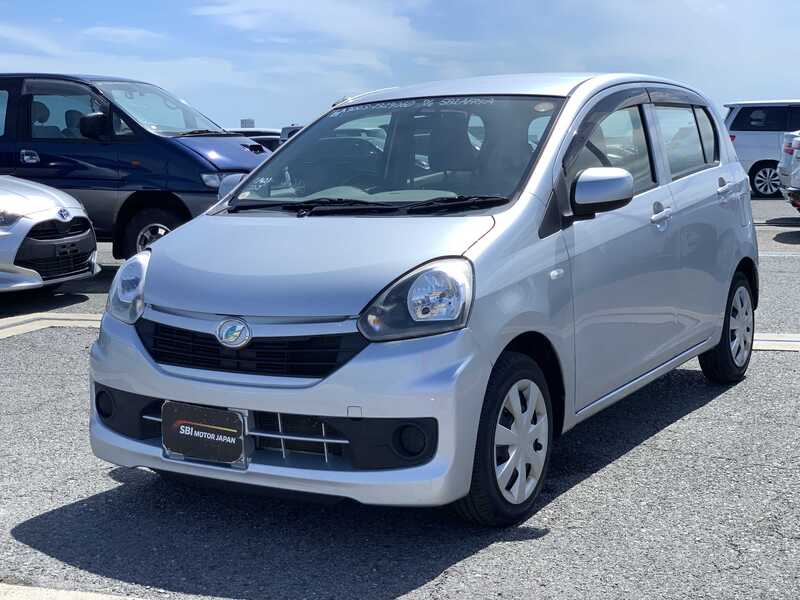 DAIHATSU Mira Es