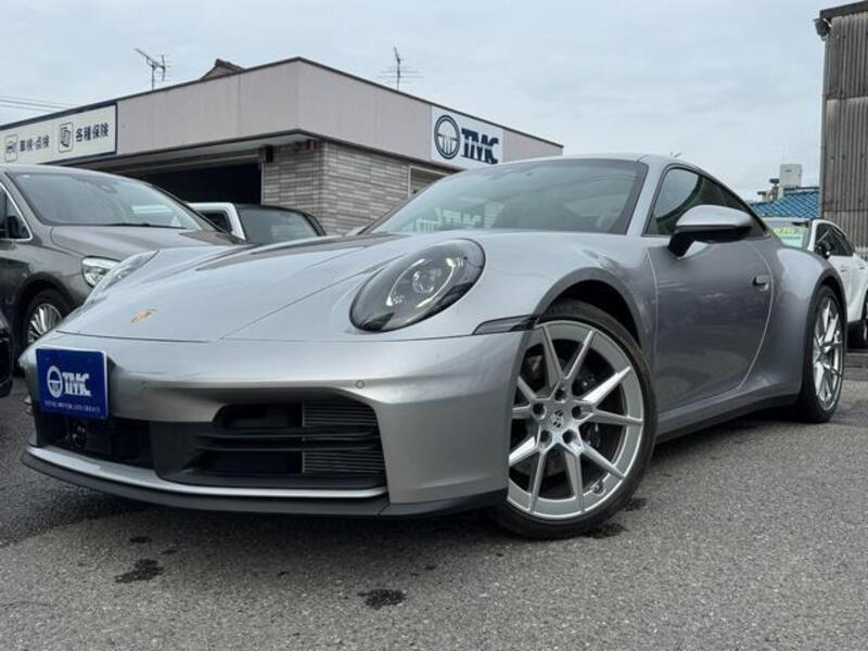 PORSCHE 911