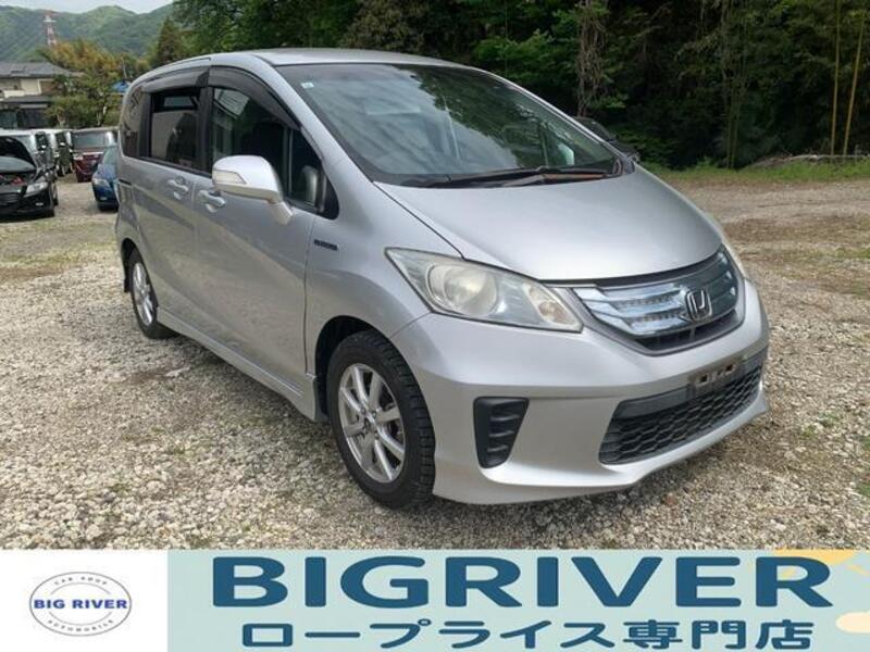 HONDA FREED HYBRID