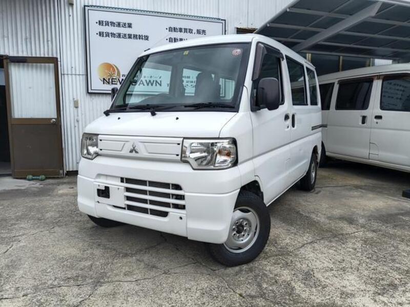 MITSUBISHI MINICAB VAN