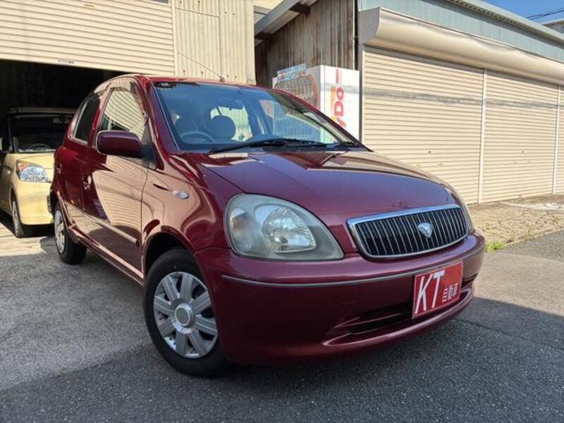 TOYOTA VITZ