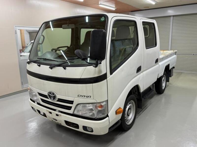 TOYOTA DYNA
