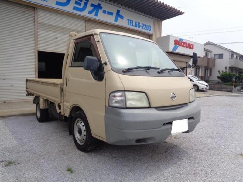 NISSAN VANETTE TRUCK