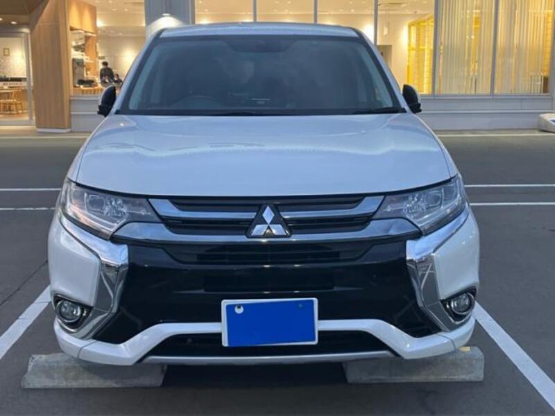 MITSUBISHI OUTLANDER PHEV