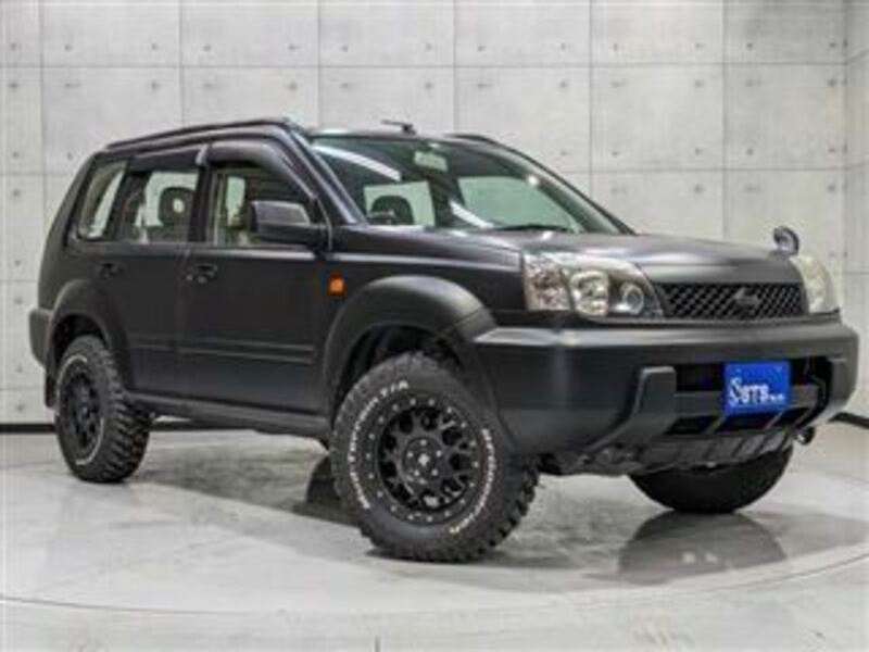 X-TRAIL