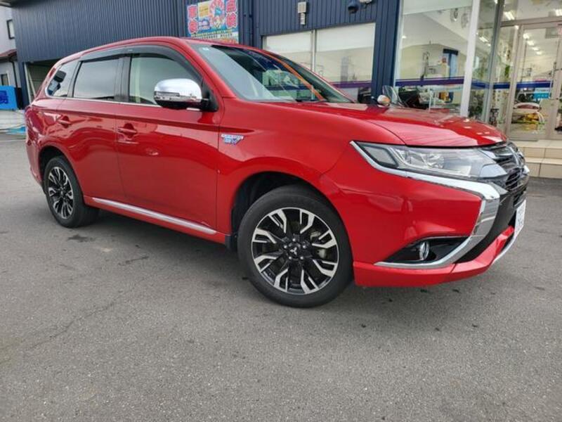 MITSUBISHI OUTLANDER PHEV