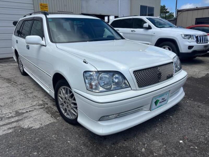 TOYOTA CROWN ESTATE