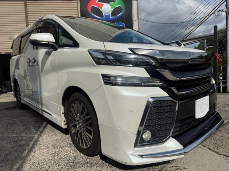TOYOTA VELLFIRE