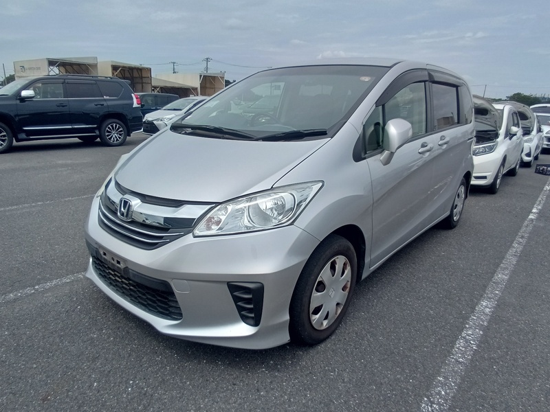 HONDA FREED