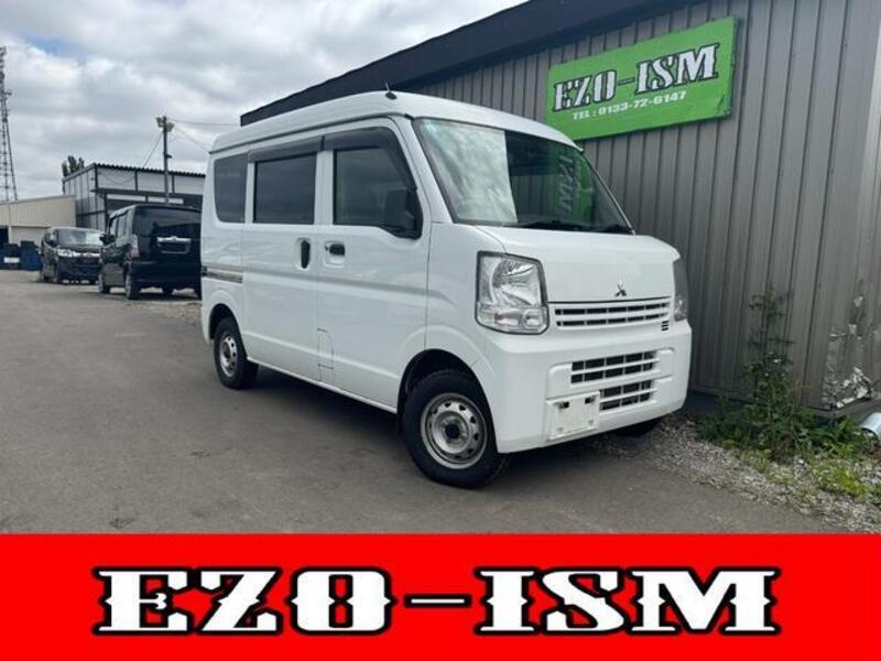MITSUBISHI MINICAB VAN