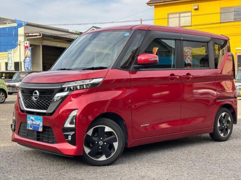 NISSAN ROOX