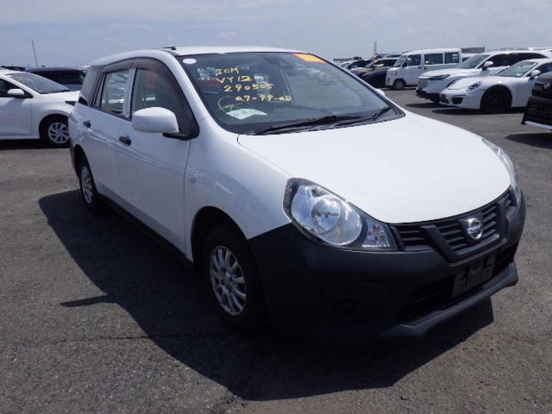 NISSAN AD VAN