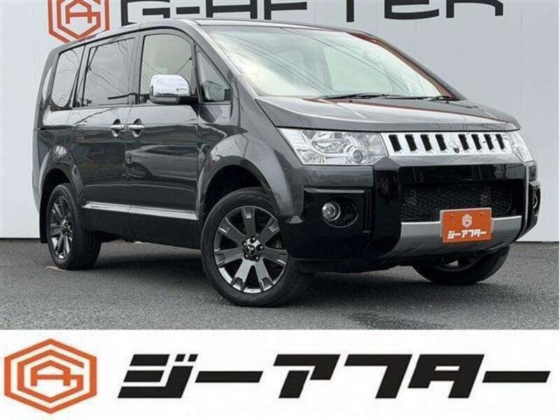 MITSUBISHI DELICA D5