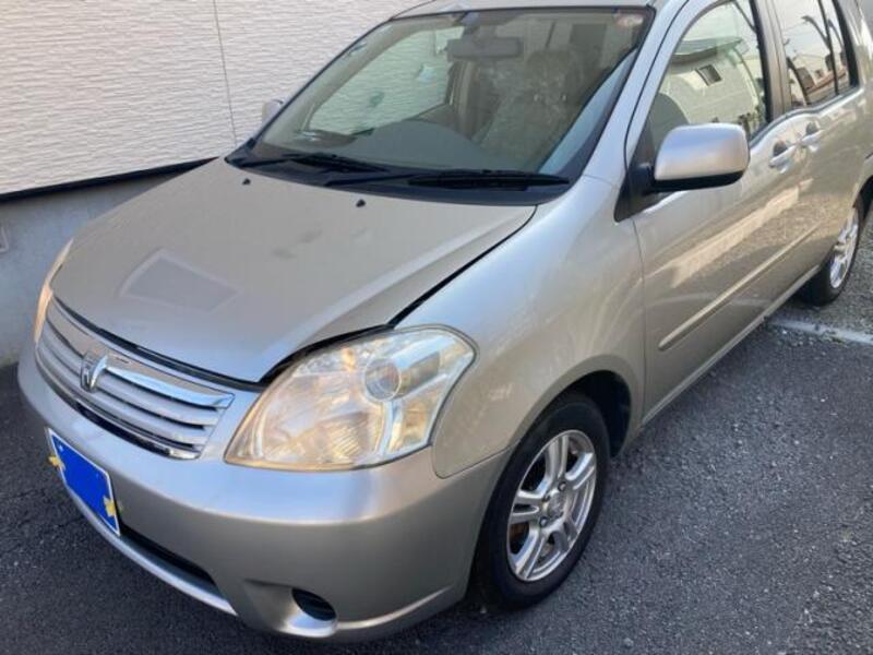 TOYOTA RAUM
