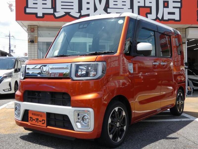 DAIHATSU WAKE