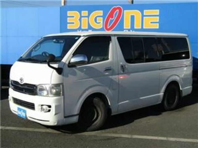 HIACE VAN-1