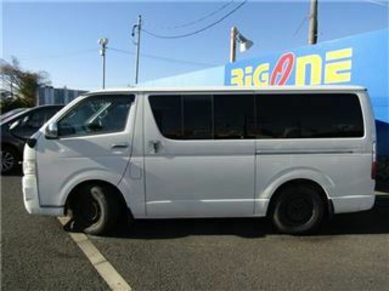 HIACE VAN-6