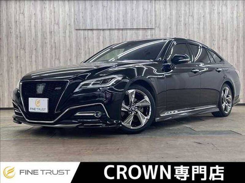 TOYOTA CROWN