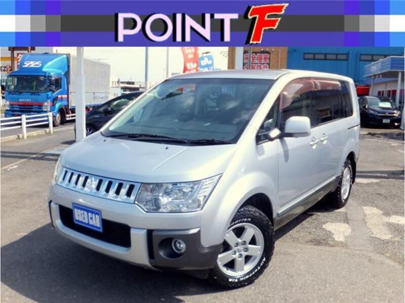 MITSUBISHI DELICA D5