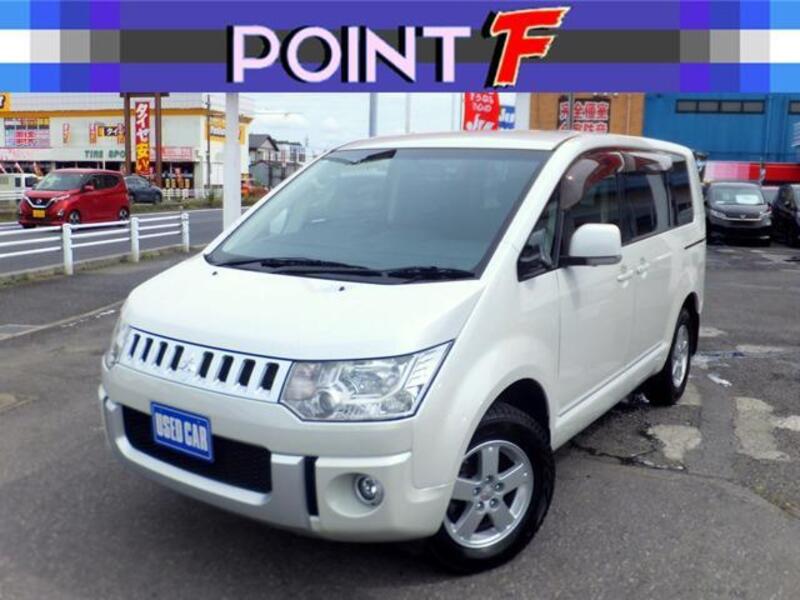 MITSUBISHI DELICA D5