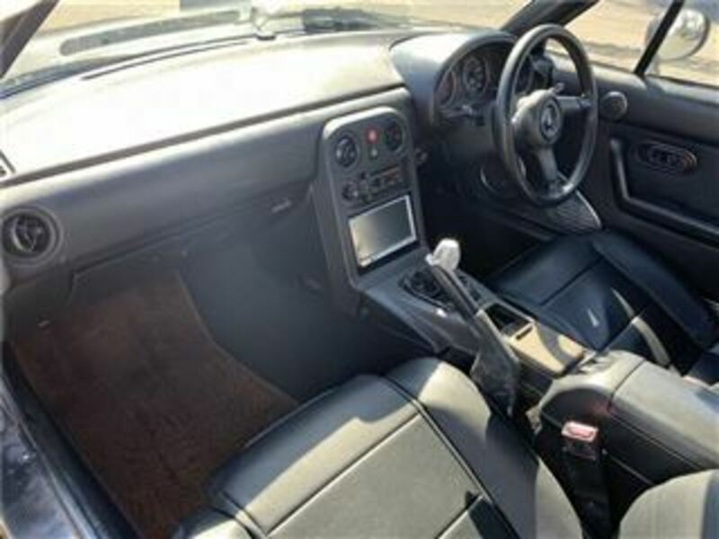 EUNOS ROADSTER