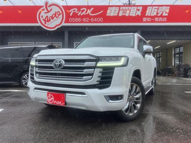 TOYOTA LAND CRUISER