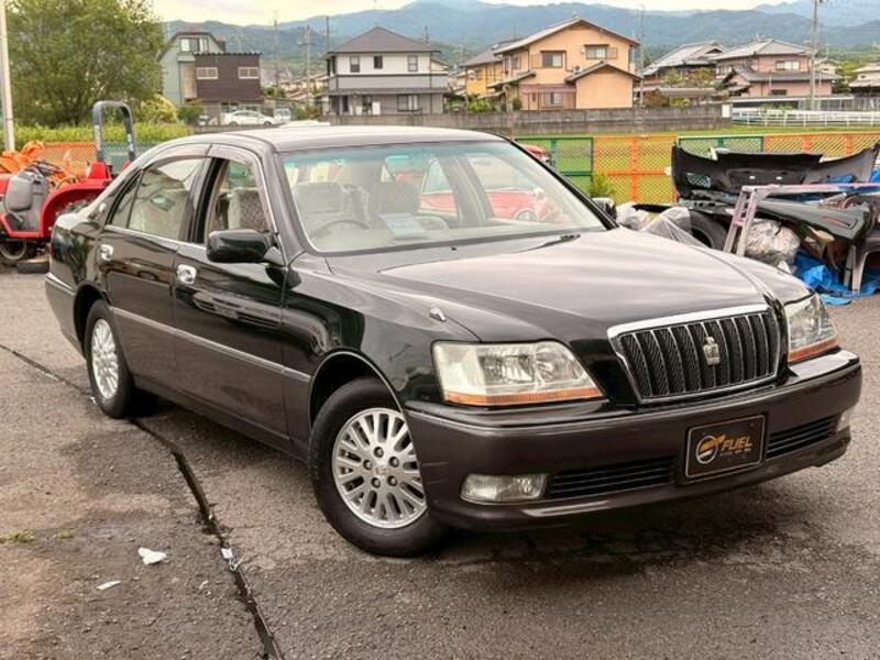 TOYOTA CROWN MAJESTA