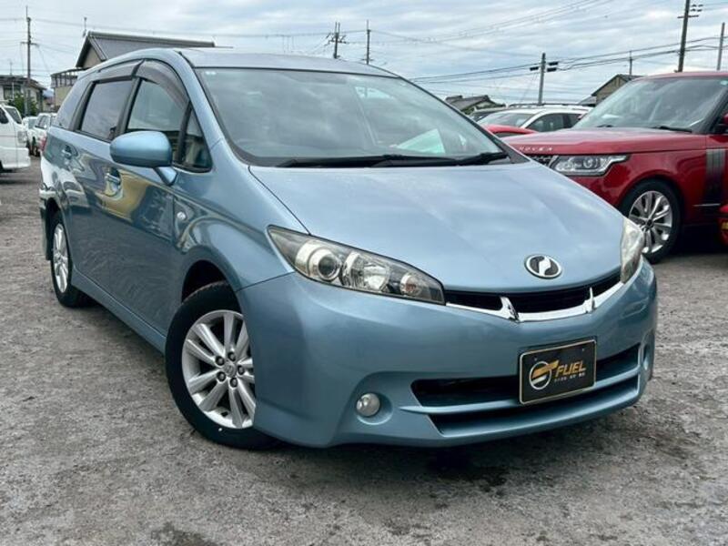 TOYOTA WISH