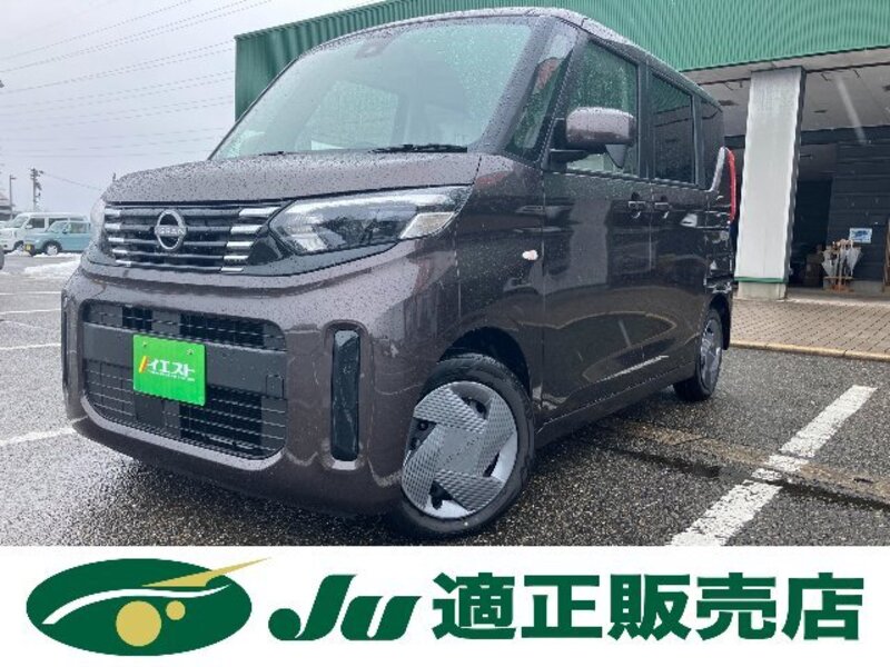NISSAN ROOX