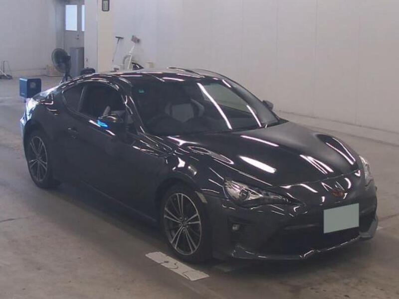 TOYOTA 86