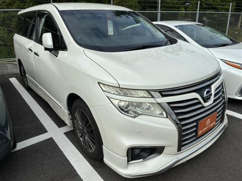 NISSAN ELGRAND