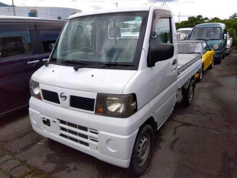 NISSAN CLIPPER TRUCK