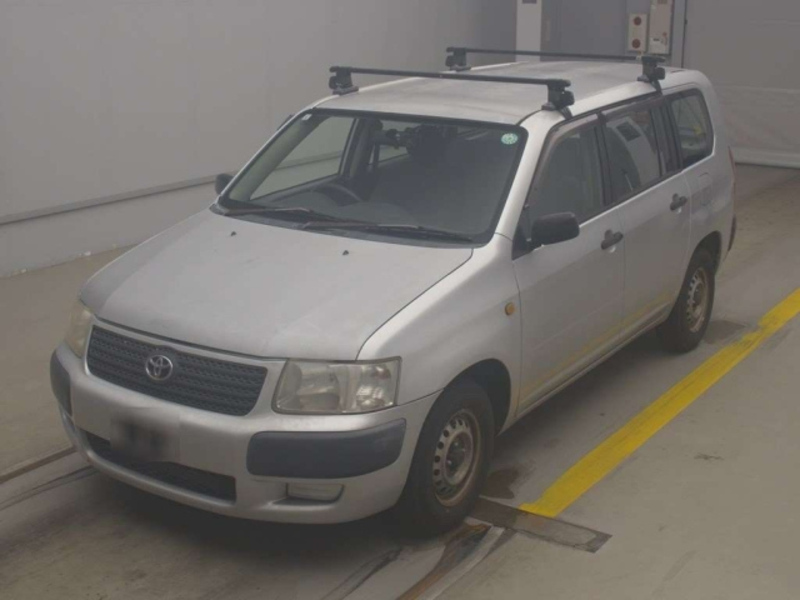 TOYOTA SUCCEED VAN