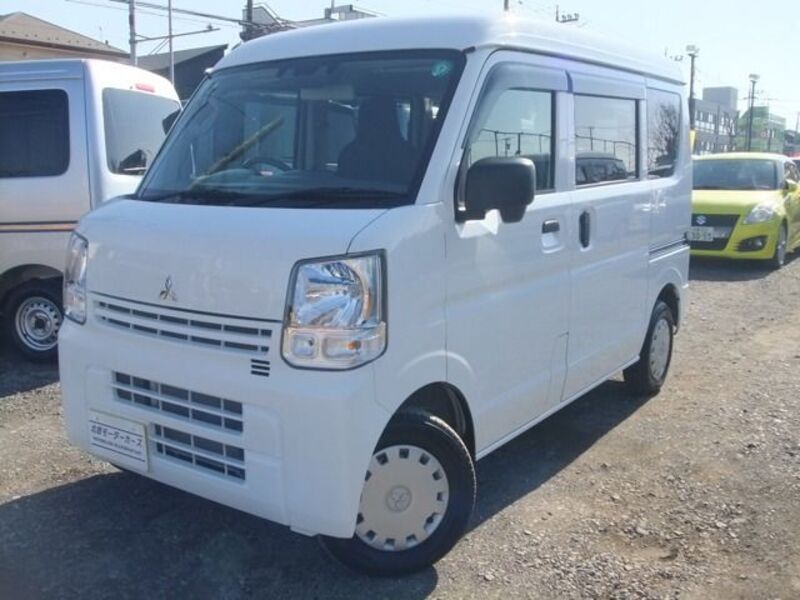 MITSUBISHI MINICAB VAN