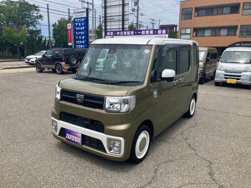 DAIHATSU WAKE
