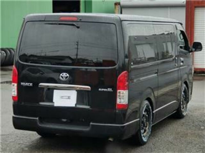 HIACE VAN-7