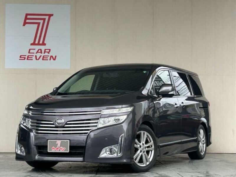NISSAN ELGRAND