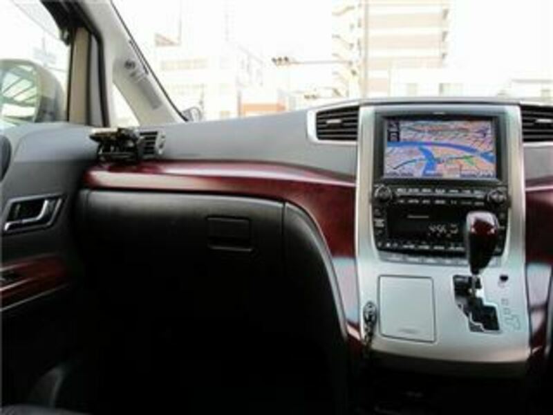 ALPHARD-46