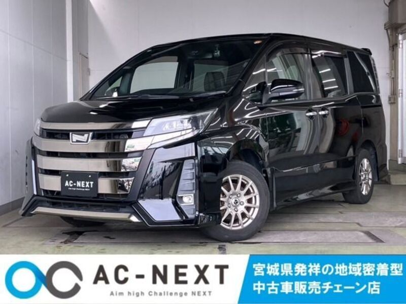 TOYOTA NOAH