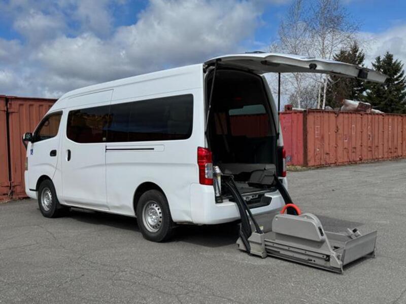 NISSAN NV350 CARAVAN