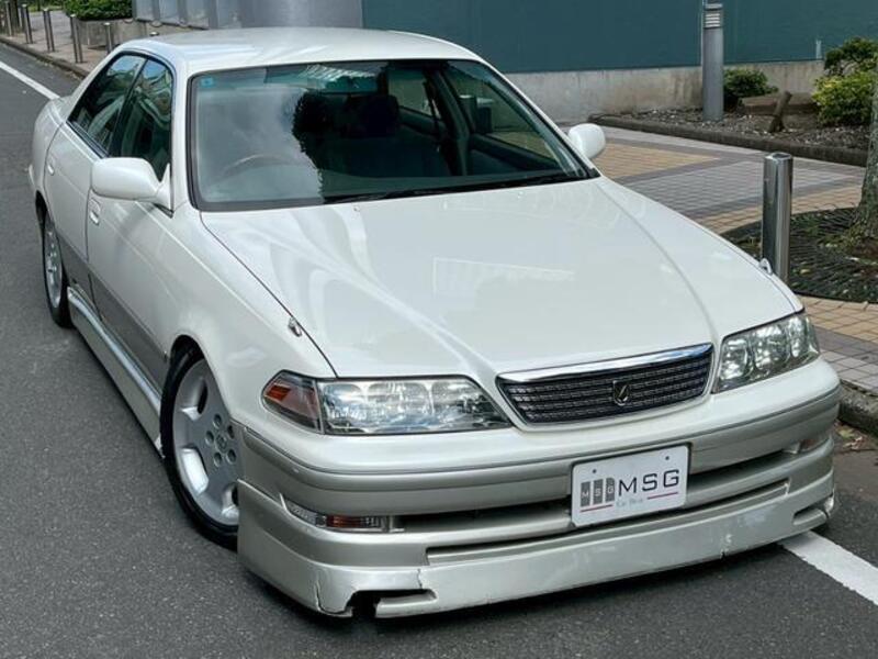 TOYOTA MARK II