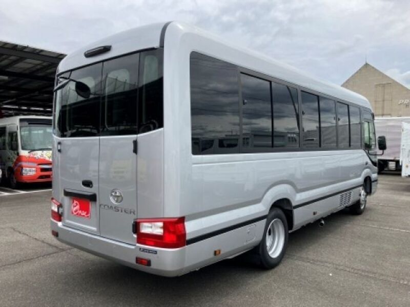 TOYOTA COASTER