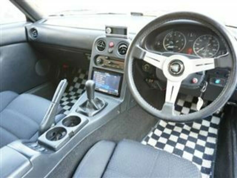 EUNOS ROADSTER