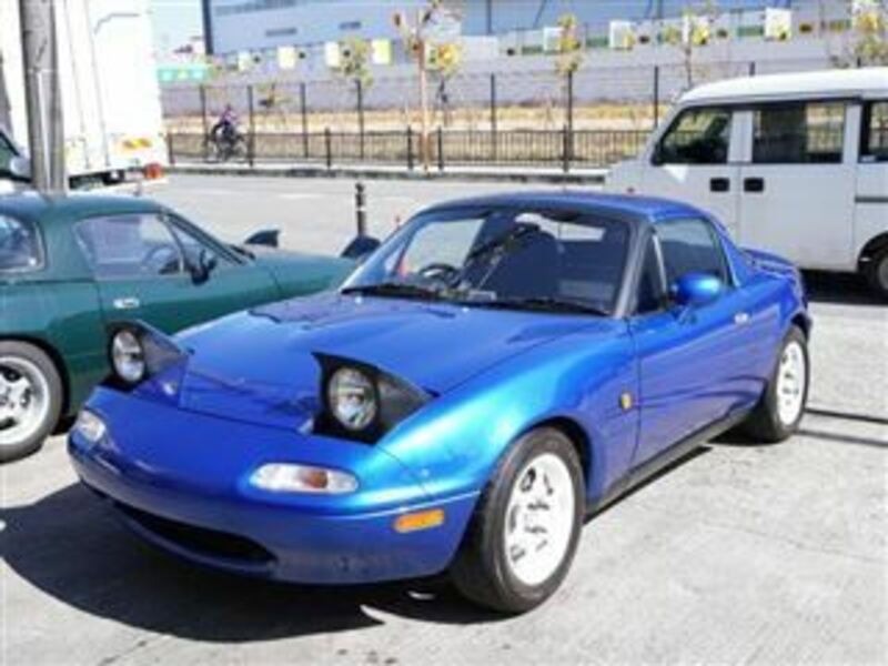 EUNOS ROADSTER