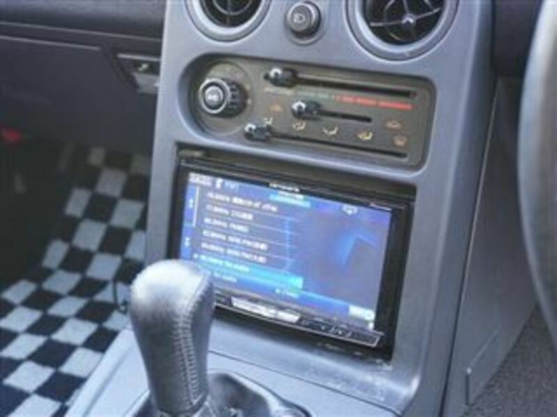 EUNOS ROADSTER